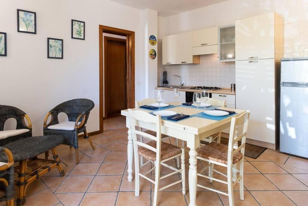 Luisa Sunny House Apartment Santa Maria Navarrese Exterior photo